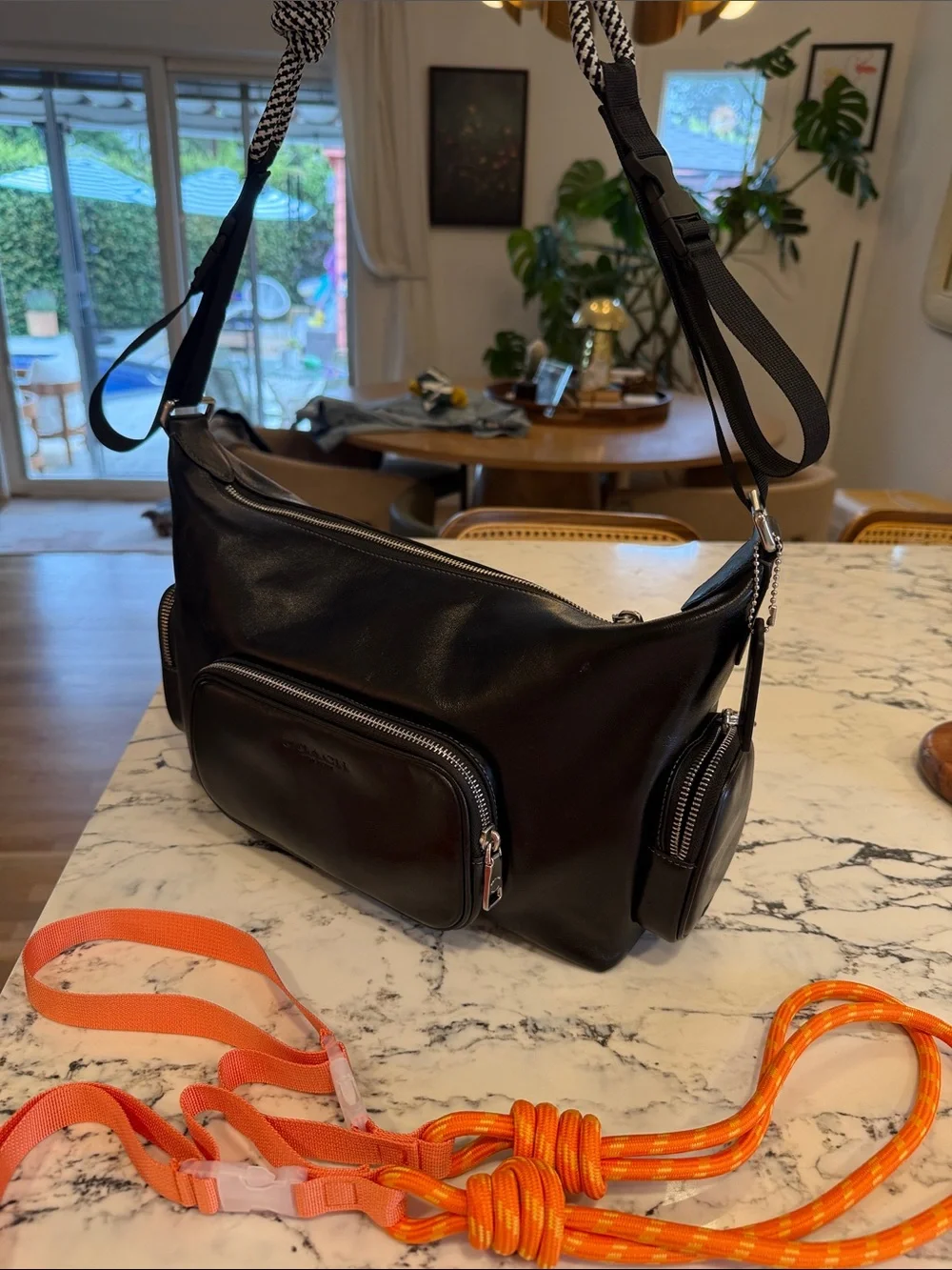 Coach Finn Black Leather Crossbody with two extra straps! - Picture 6 of 8